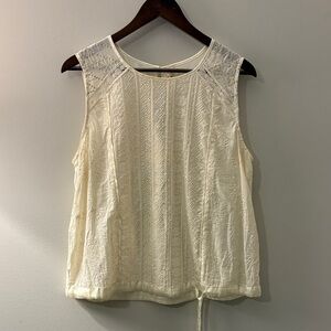 Chic Ivory Sleeveless Blouse